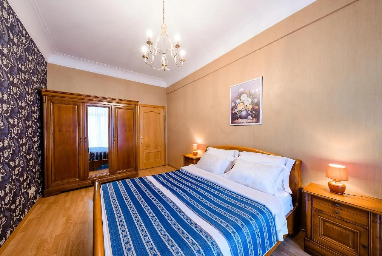 Khreschatyk Suites Κίεβο Ξενοδοχείο με διαμερίσματα